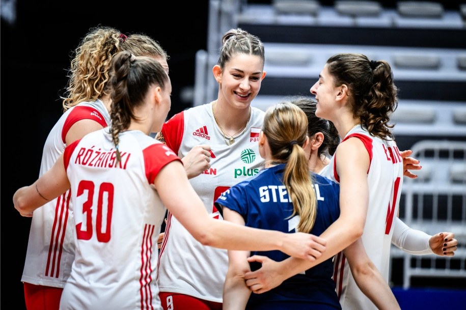 Polskie siatkarki w meczu z Bułgarią / fot. fivb.com /