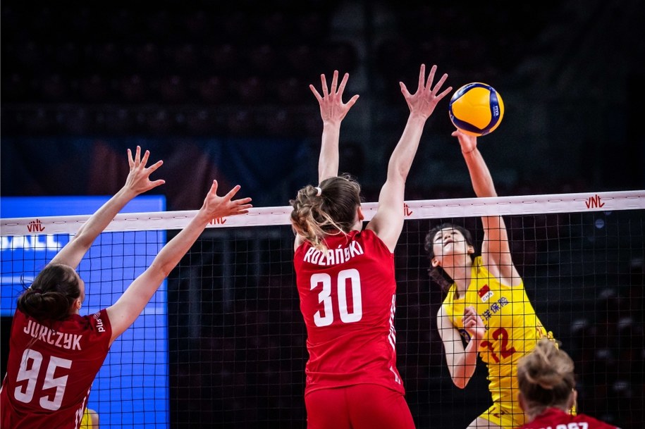 Polskie siatkarki w meczu z Chinkami /fivb /