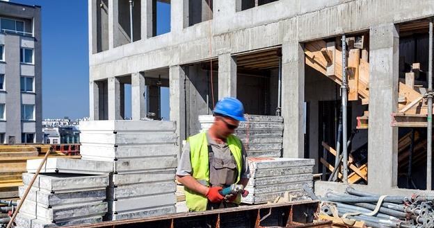 Polskim firmom budowlanym brakuje pracowników /&copy;123RF/PICSEL