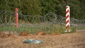 Polsko-białoruska granica. Migranci dostają SMS-y z ostrzeżeniem
