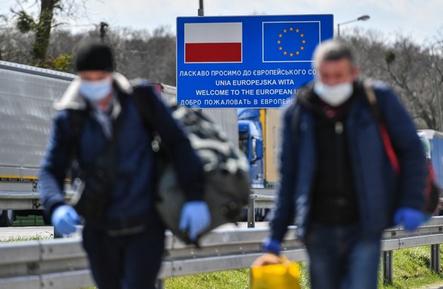 Polsko-ukraińskie przejście graniczne w Dorohusku na zdjęciu ilustracyjnym /Wojtek Jargiło /PAP