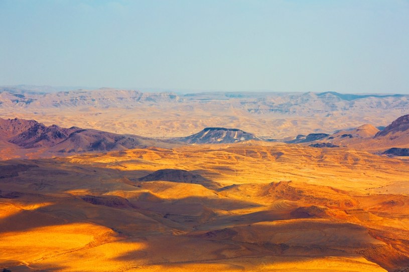 Południe Izraela to przede wszystkim pustynia Negew, która zajmuje ponad połowę powierzchni kraju /123RF/PICSEL