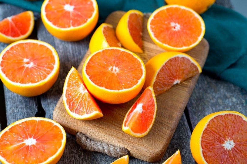 Pomarańcze /123RF/PICSEL