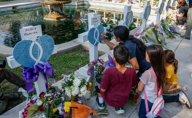 Pomazała się krwią zastrzelonego kolegi. Wstrząsająca relacja 11-latki