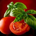 Pomidor - tanie warzywo, które uratuje cię przed rakiem
