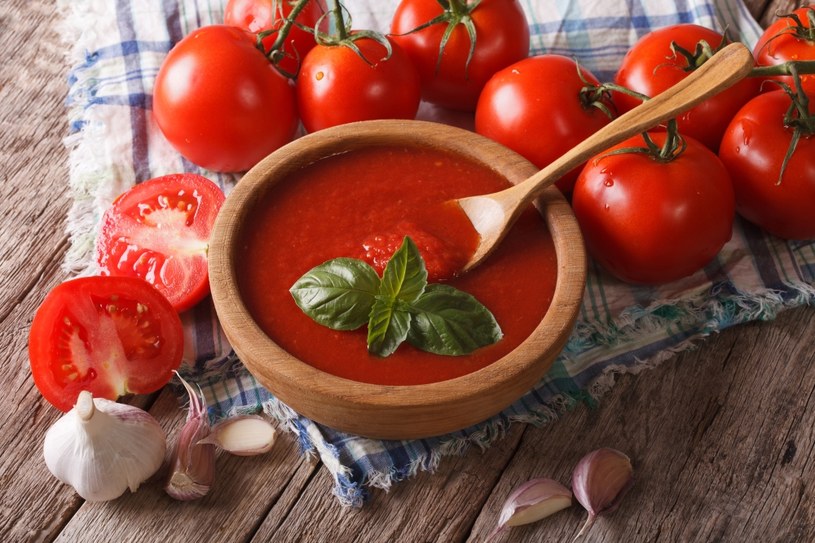 Pomidory są bogate w antocyjany, związki, które poprawiają pracę układu krążenia. /123RF/PICSEL