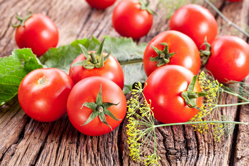 Pomidory są dobrym źródłem potasu /123RF/PICSEL