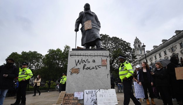 Pomnik Churchilla w Londynie / 	ANDY RAIN    /PAP/EPA