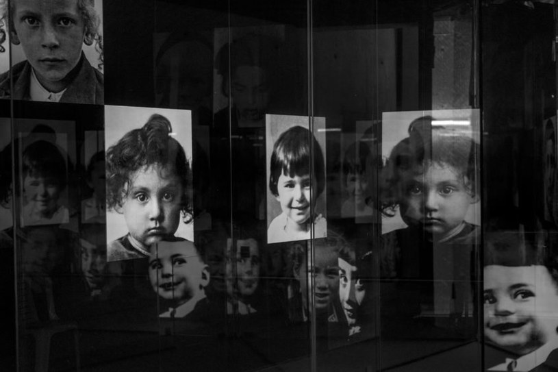 Pomnik dzieci, Muzeum Historii Holokaustu, Yad Vashem, Jerozolima, Izrael /123RF/PICSEL