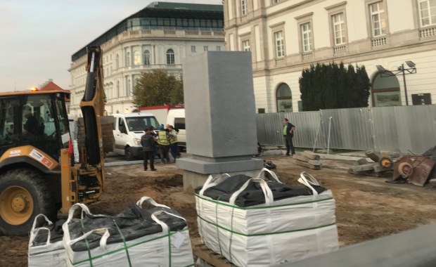 Pomnik Lecha Kaczyńskiego w Warszawie większy niż Józefa Piłsudskiego? 