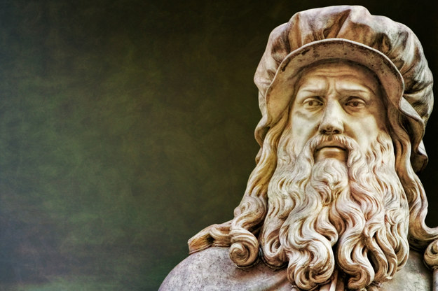Pomnik Leonarda da Vinci we Florencji /Shutterstock