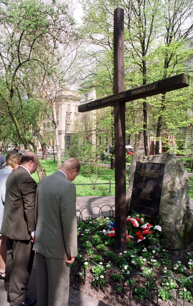 Pomnik na Plantach (zdjęcie archiwalne z 2001 roku) /Jacek Bednarczyk /PAP