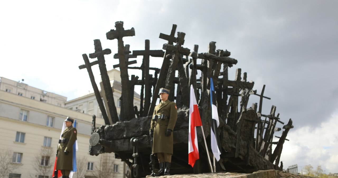 Pomnik Poległym i Pomordowanym na Wschodzie, Warszawa /Adam Burakowski/REPORTER /East News