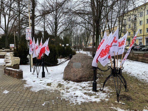 Pomnik upamiętniający "Świdnickie spacery" /Krzysztof Kot /RMF FM