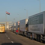 Pomoc humanitarna dla Strefy Gazy. 80 ciężarówek przeszło kontrolę w Kerem Szalom