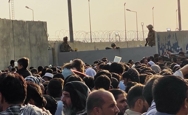 Pomoc medyczna nie może dotrzeć do Afganistanu. Problemem ograniczenia na lotnisku