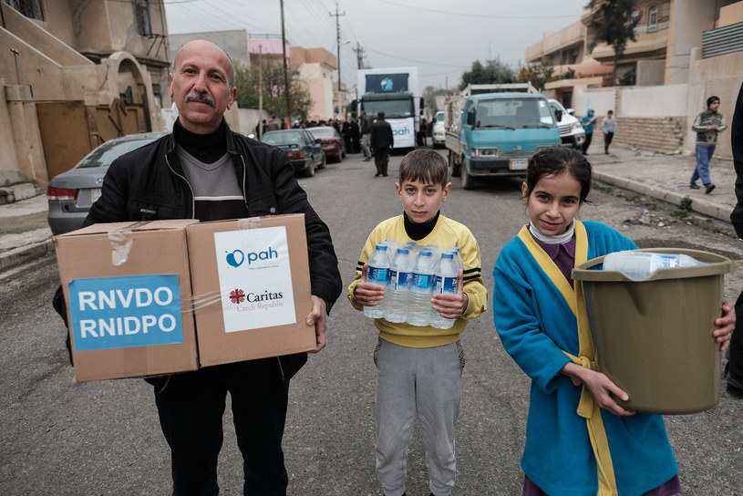 Pomoc Polskiej Akcji Humanitarnej w Iraku /fot. Maciej Moskwa / PAH/ Testigo /