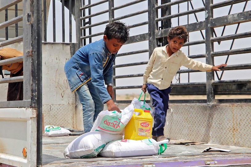 Pomoc żywnościowa w Jemenie /KHALED ZIAD  /AFP