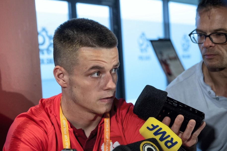 Pomocnik piłkarskiej reprezentacji Polski U20 Adrian Łyszczarz /	Grzegorz Michałowski   /PAP