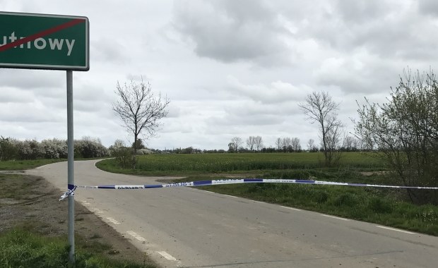 Pomorskie: Do rowów melioracyjnych wyciekła surowa ropa z rurociągu PERN