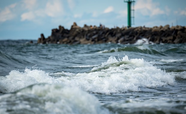 Pomorze: Znów silny wiatr. Porywy do 130 km/h