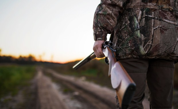 Pomylił człowieka z dzikiem. Na jaw wychodzą szokujące fakty o tragicznym polowaniu