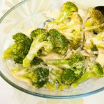 Pomysł na danie z brokułami w roli głównej. Wystarczy wrzucić do piekarnika 