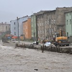 Ponad 100 osób ewakuowanych na Dolnym Śląsku. Infrastruktura ratuje sytuację