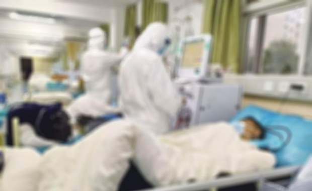 Ponad 13 tys. nowych zakażeń koronawirusem, 217 chorych na Covid-19 zmarło