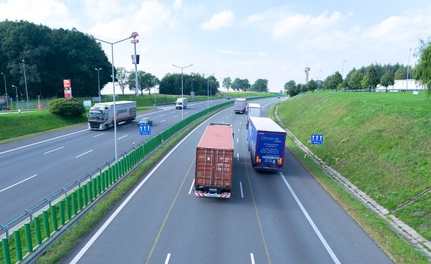 Ponad 14,5 tony nielegalnego tytoniu przejęte na autostradzie A1