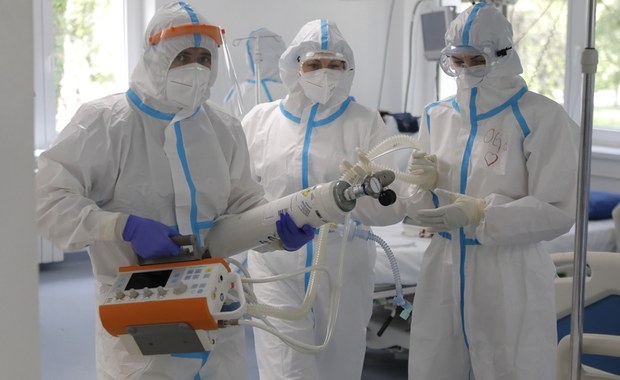 Ponad 14 tys. przypadków koronawirusa w Polsce. Światowi liderzy deklarują środki na walkę z Covid-19 [04.05]