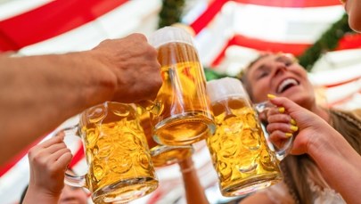 Ponad 15 euro za kufel piwa, nawet 230 za stek. Niemcy łapią się za głowę