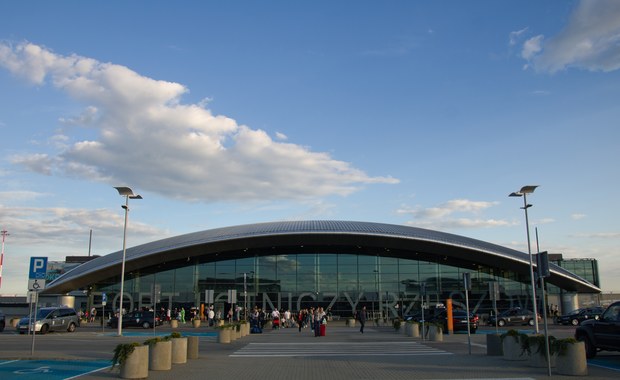 Ponad 15 milionów euro dotacji na przebudowę lotniska