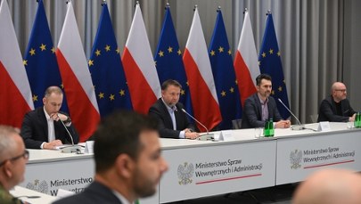 Ponad 15 tys. funkcjonariuszy w akcji. Jak wygląda sytuacja na granicach?