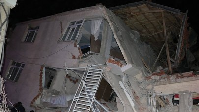 Ponad 15 tysięcy ciał wydobyto spod gruzów w Turcji i Syrii