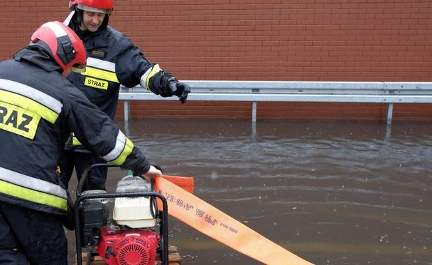 Ponad 1700 interwencji po ulewach w Polsce. Woda zaczęła opadać