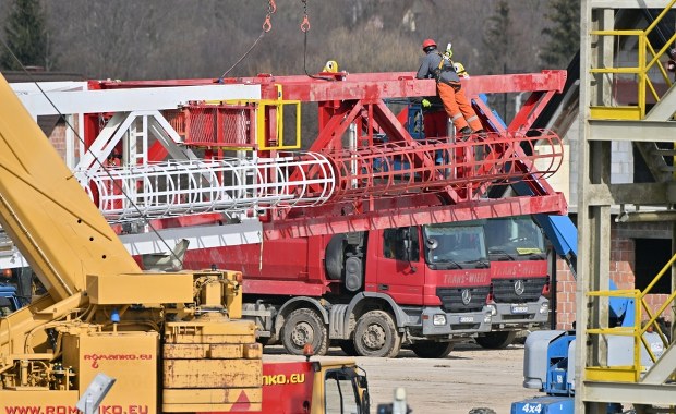 Ponad 2 kilometry pod ziemią. Start poszukiwań wód geotermalnych