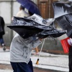 Ponad 2 tysiące mieszkańców bez prądu. Wichura szaleje na północy Polski