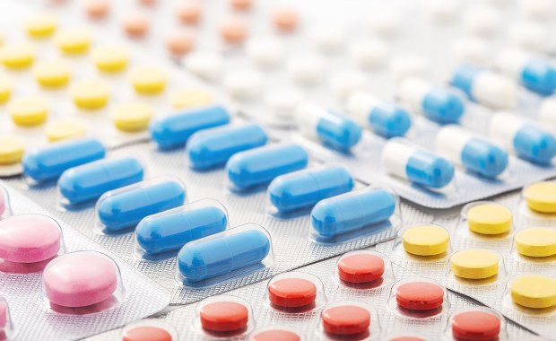 Ponad 20 lecznic może wystawiać e-recepty na leki psychotropowe "po staremu"