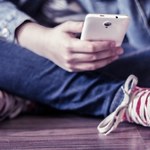 Ponad 20 proc. nastolatków uzależnionych od smartfona