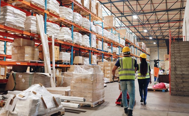 Ponad 200 osób może zostać bez pracy. Firma planuje zwolnienia grupowe