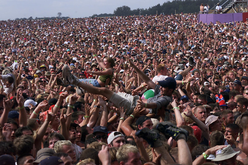 Ponad 200 tys. tłum na festiwalu Woodstock w 1999 roku /Frank Micelotta Archive /Getty Images