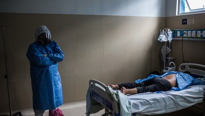 Ponad 23 tys. przypadków koronawirusa w Polsce. USA zrywają relacje z WHO [RELACJA]