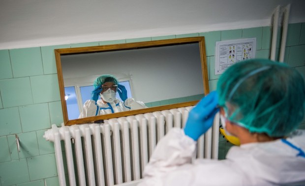 Ponad 28 tysięcy zakażeń koronawirusem w Polsce. Zmarła pielęgniarka zakażona SARS-CoV-2 [RELACJA z 11 czerwca 2020]