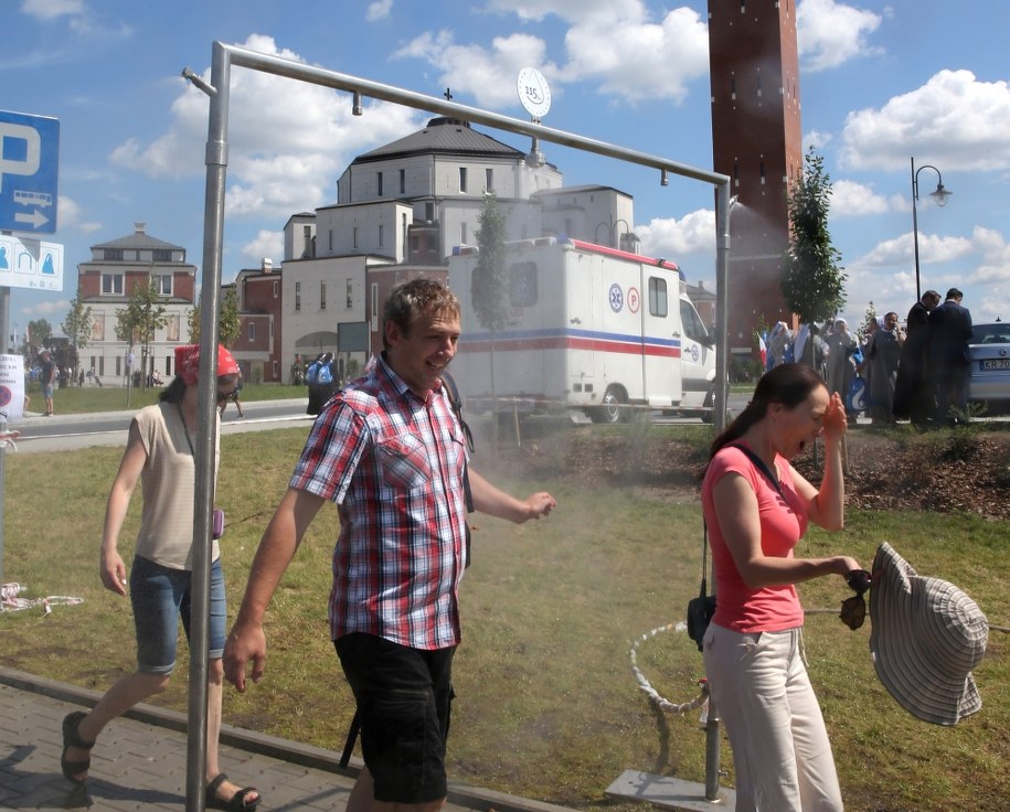 Ponad 30 stopni C w cieniu! /Grzegorz Momot /PAP