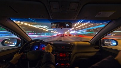 Ponad 300 km/h ulicami miasta. Dwaj mężczyźni skazani