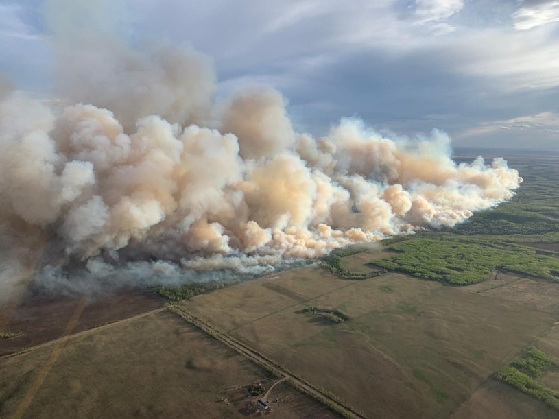 Ponad 300 pożarów lasów w Kanadzie. Zarządzono ewakuację ludności