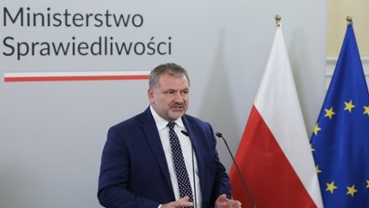 Ponad 500 stron. Żurek o nowym raporcie ws. represji przeciwko społeczeństwu