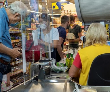 Ponad 53 proc. Polaków jest za zniesieniem zakazu handlu w niedziele. Reszta jest na nie lub nie ma zdania