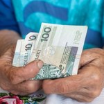 Ponad 6 tys. zł dla części emerytów. Rząd przedstawił projekt ustawy